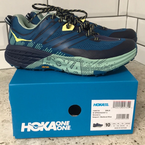 hoka women's speedgoat 3